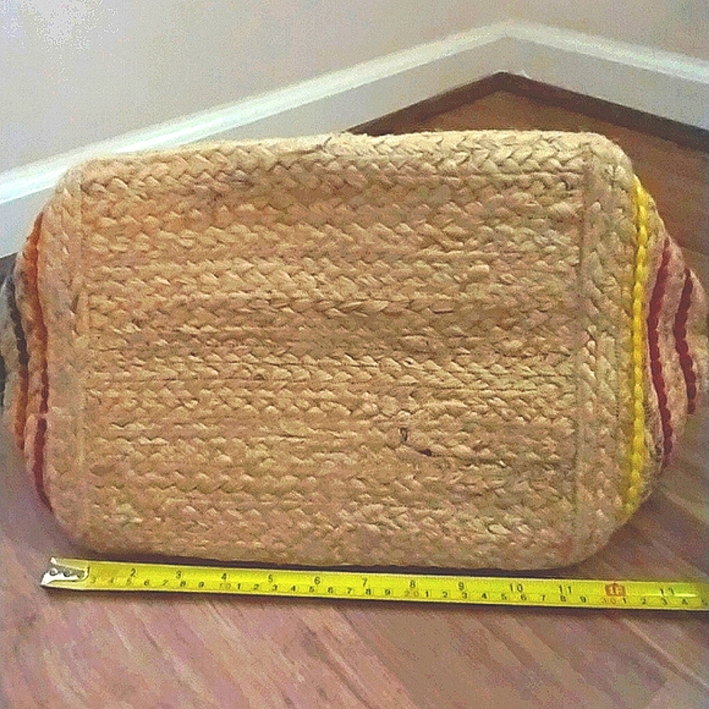 SOLD!!!!!Bag Weaved NWT Gorgeous Large Weaved Basket Style Bag - Picture 12 of 16